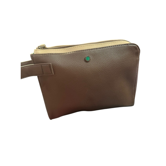 Bvlgari Handbags - BVLGARI Brown Leather Travel Toiletry Bag Dopp Kit Emirates Exclusive